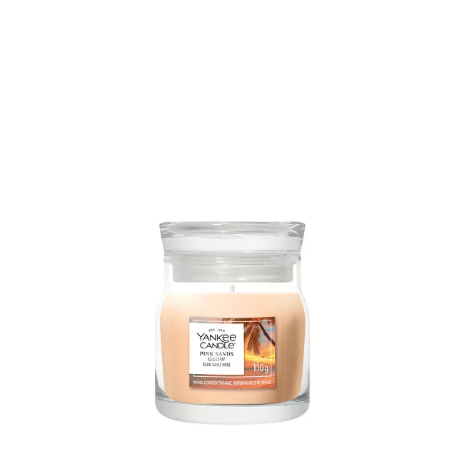 Yankee Candle Signature scented candle glass