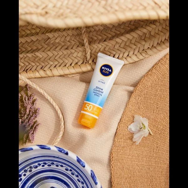 Sun uv face shine control thumbnail 3