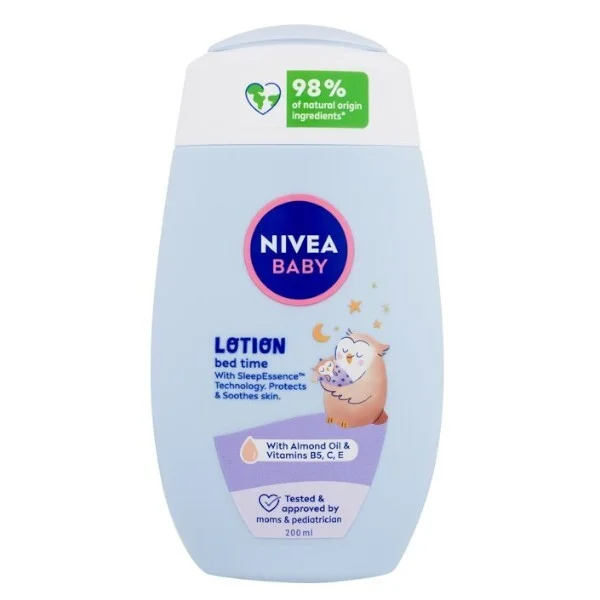 Baby lotion bed time