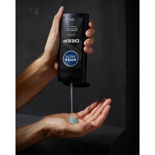 Men deep clean thumbnail 6