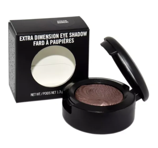 Mac extra dimension eye shadow stolen moment 1,