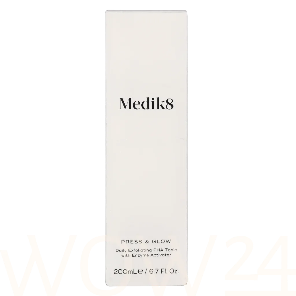 Medik8 Press & Glow Daily Exfoliating