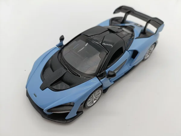  Automobilis McLaren Senna, 1:32