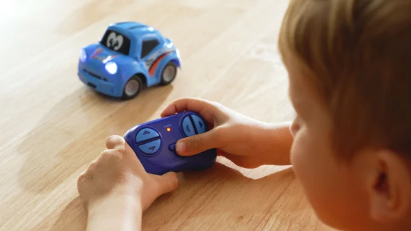  Radijo bangomis valdoma maža mašinėlė, 11cm thumbnail 8