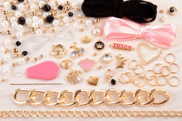  Papuošalų rinkinys „Juicy Couture“