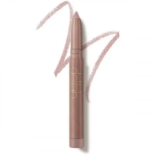 Delilah Rouge Dior Ultra Rouge