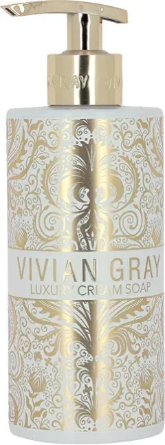 Vivian Gray velvet romance 1