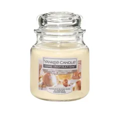 Yankee Candle Home Inspiration Glistering Christmas scented candle 104 g thumbnail 1
