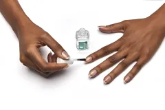 Essie Strong start base coat thumbnail 4