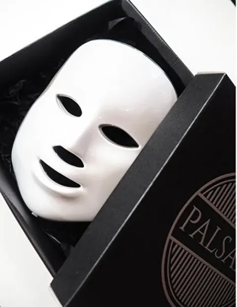 Treatment LED Face (LED Mask 7 Color s White)