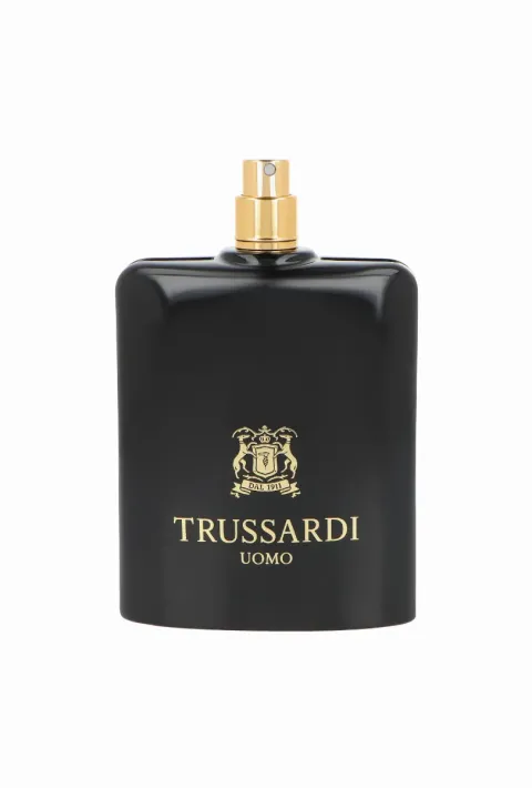 Uomo 2011